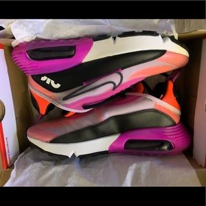 Nike Air Max 2090 New in Box